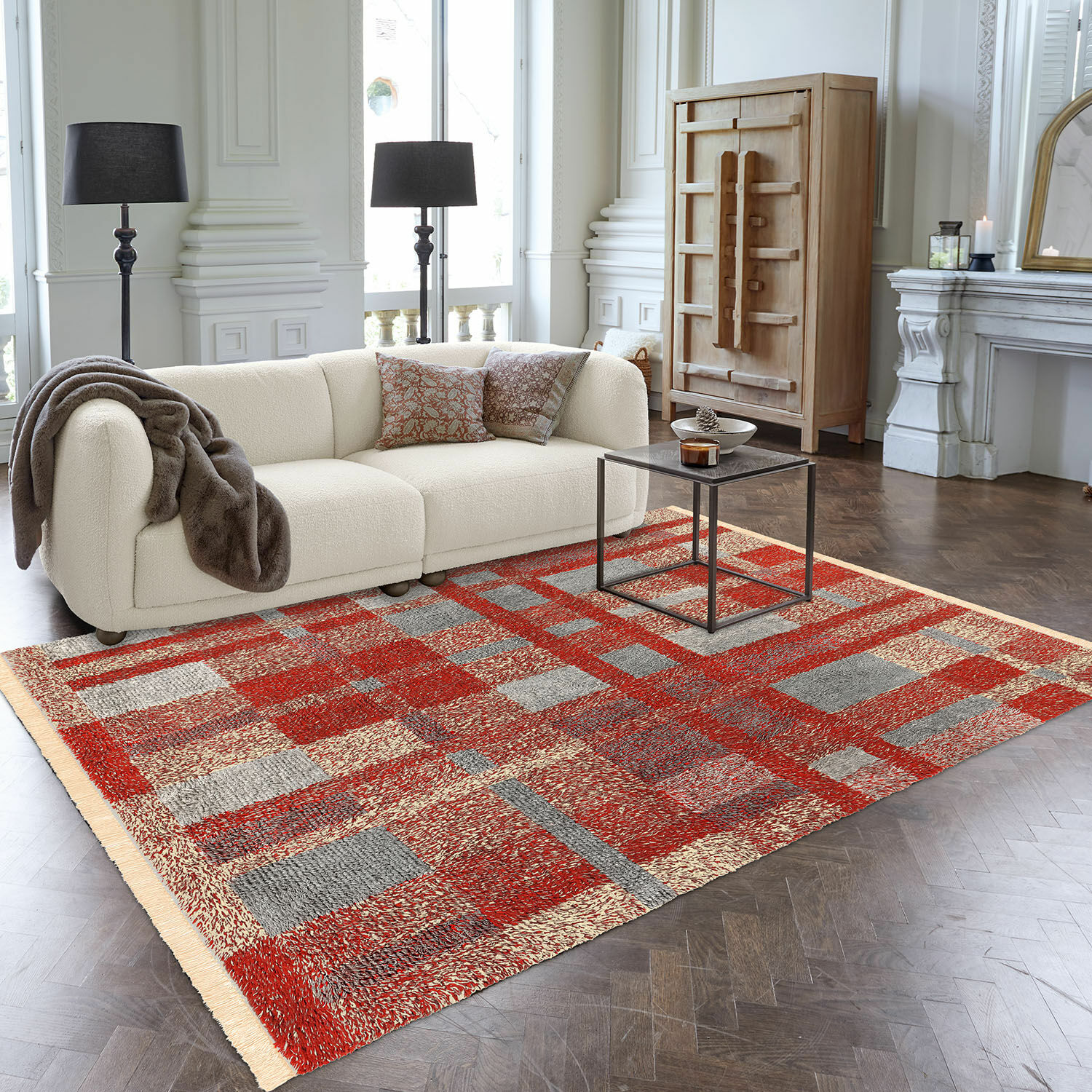 Teppich Serenith Geometrisch gemusterter Teppich in Rot und Grau auf Parkettboden in modernem Wohnzimmer