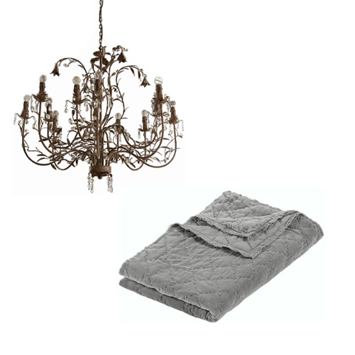 Grau gesteppte Decke aus weichem Material und dekorativer Kronleuchter mit Metallblättern und Kristallen