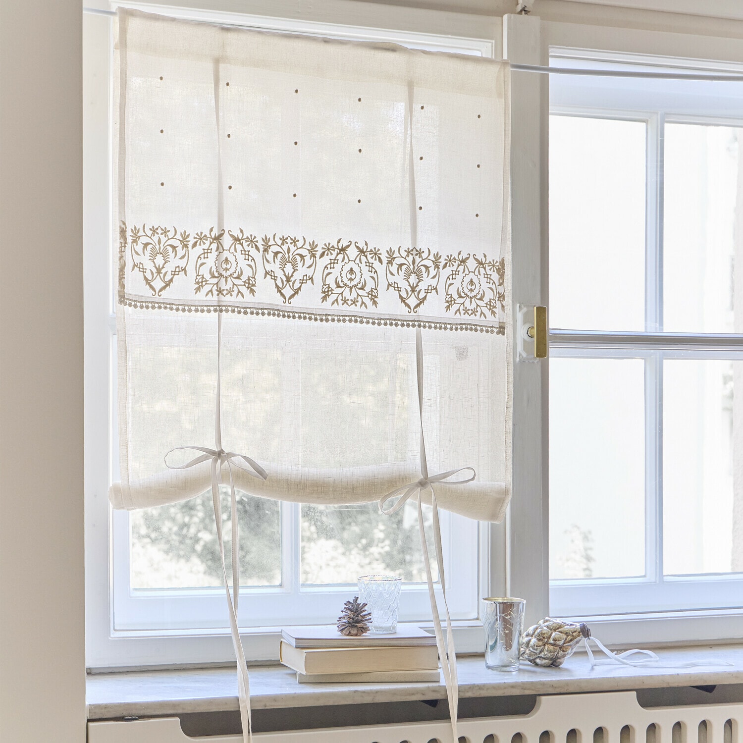 Gardinen und Vorhänge im Landhausstil online kaufen