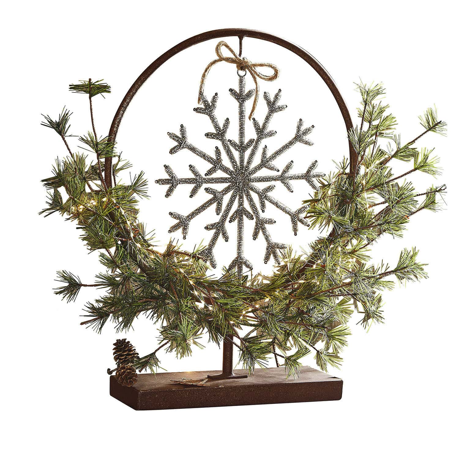 Deko-Ständer Nélivanne Weihnachtsdeko mit Metallständer, grünen Zweigen und silbernem Schneeflockenanhänger