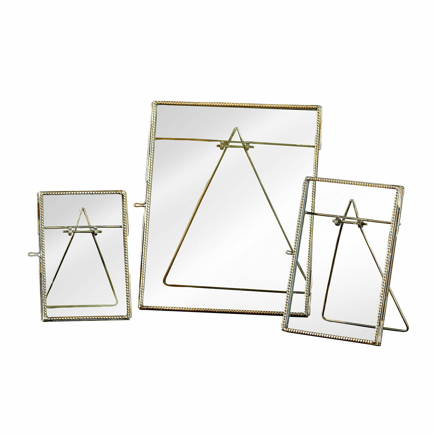 Set aus drei rechteckigen Spiegeln mit goldfarbenem Metallrahmen und Ständern, Wohnaccessoire