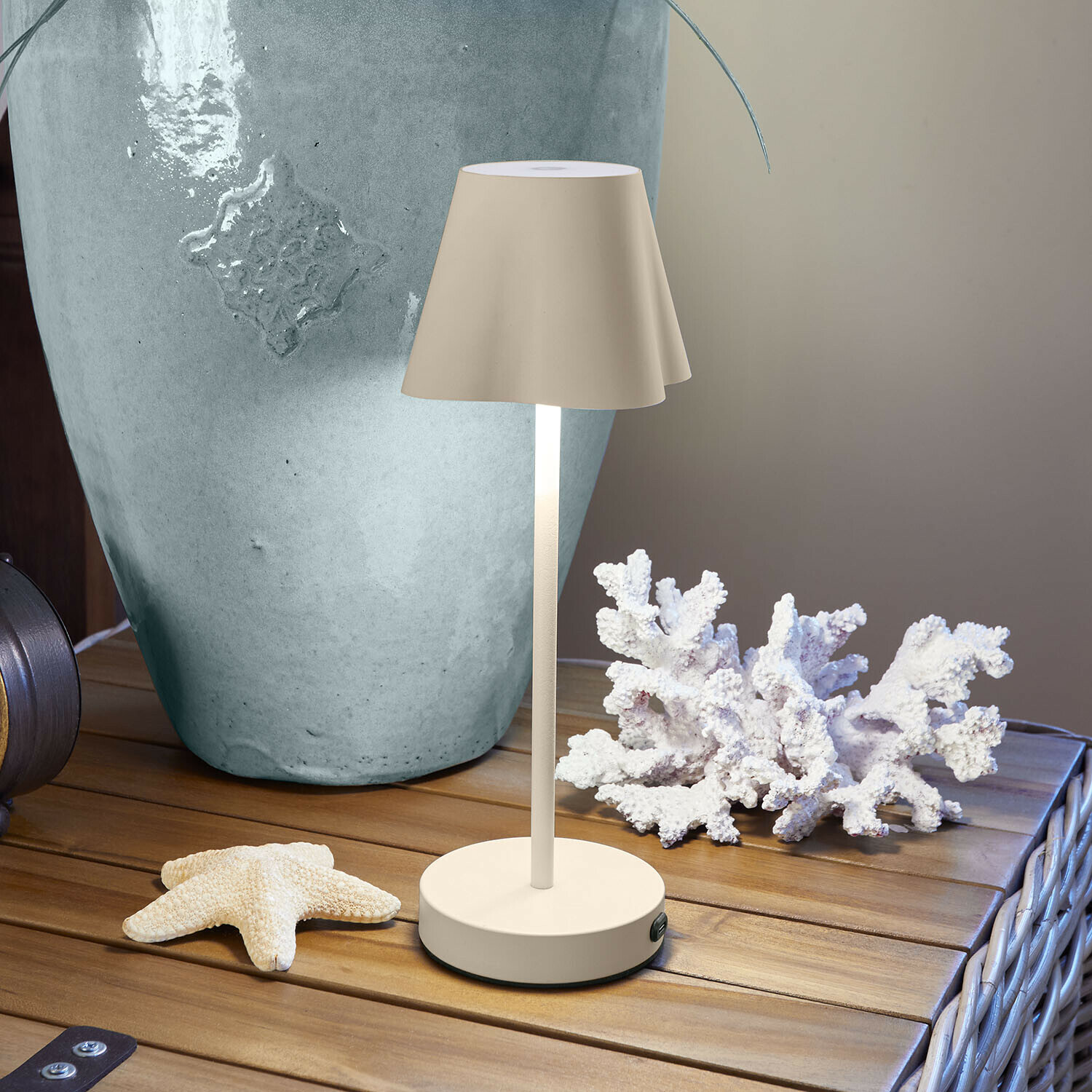 Lampe à poser rechargeable Tenari Lampe à poser rechargeable Tenari