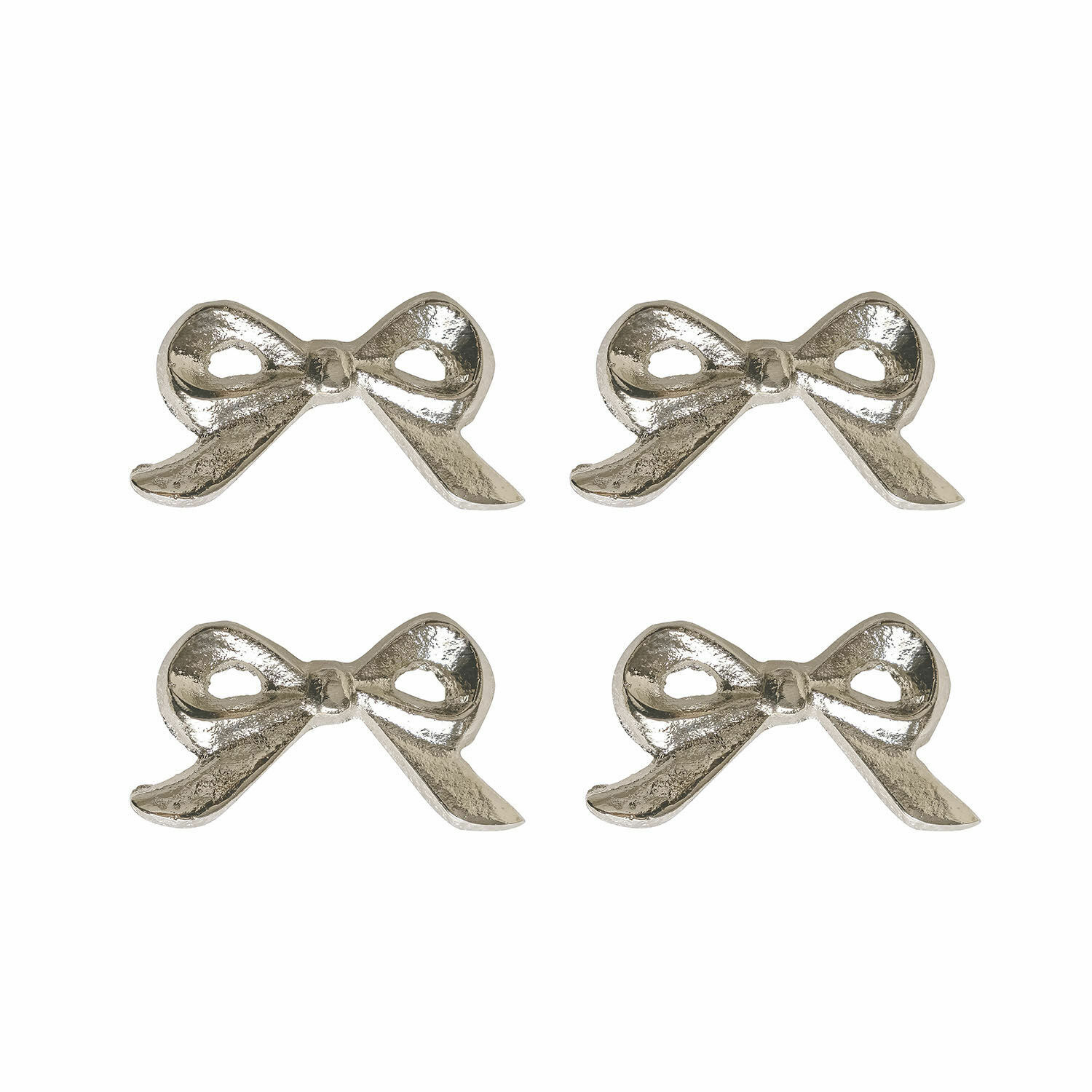 Vier silberne Metall-Dekoschleifen als Wohnaccessoires im Set