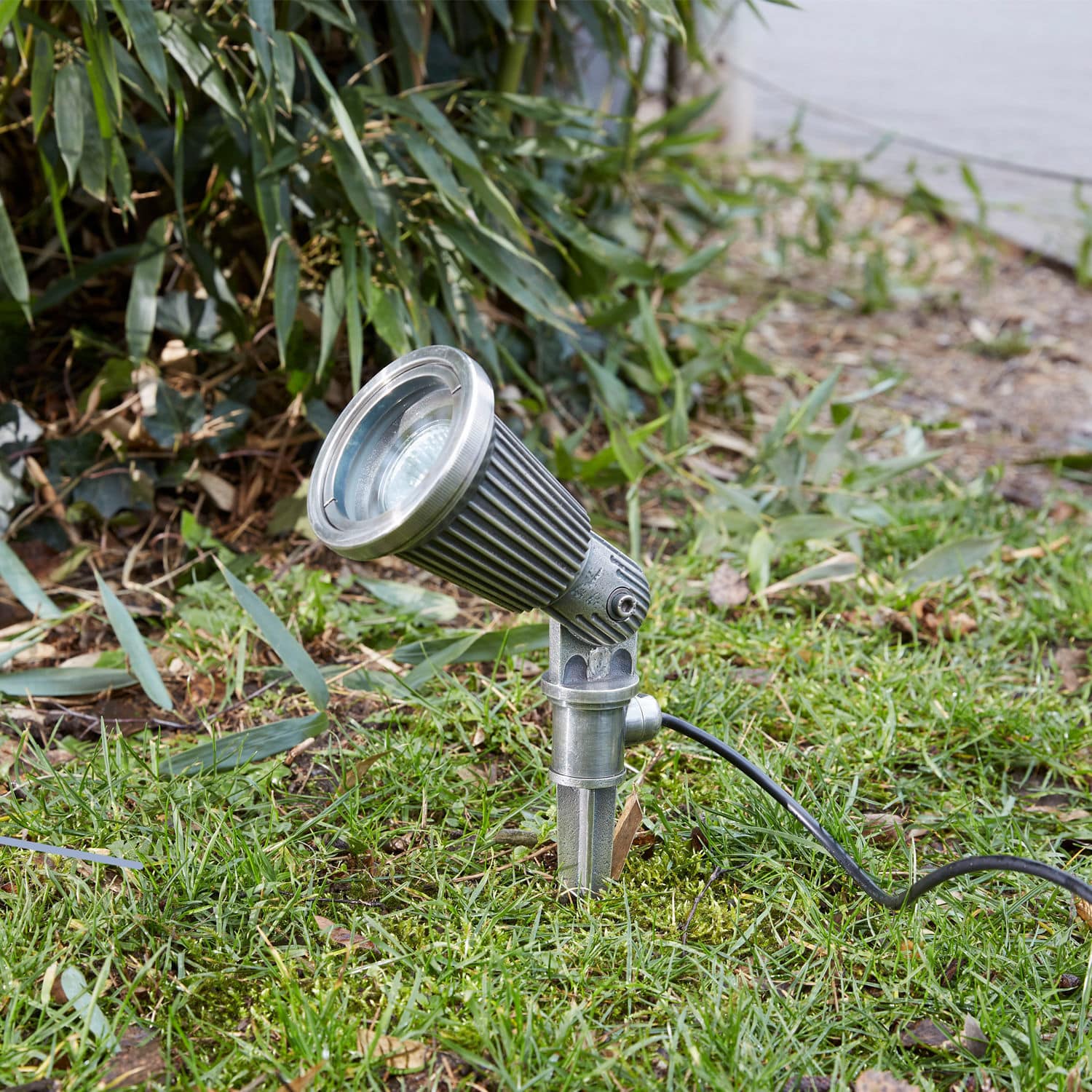 Outdoor-Spot Laney