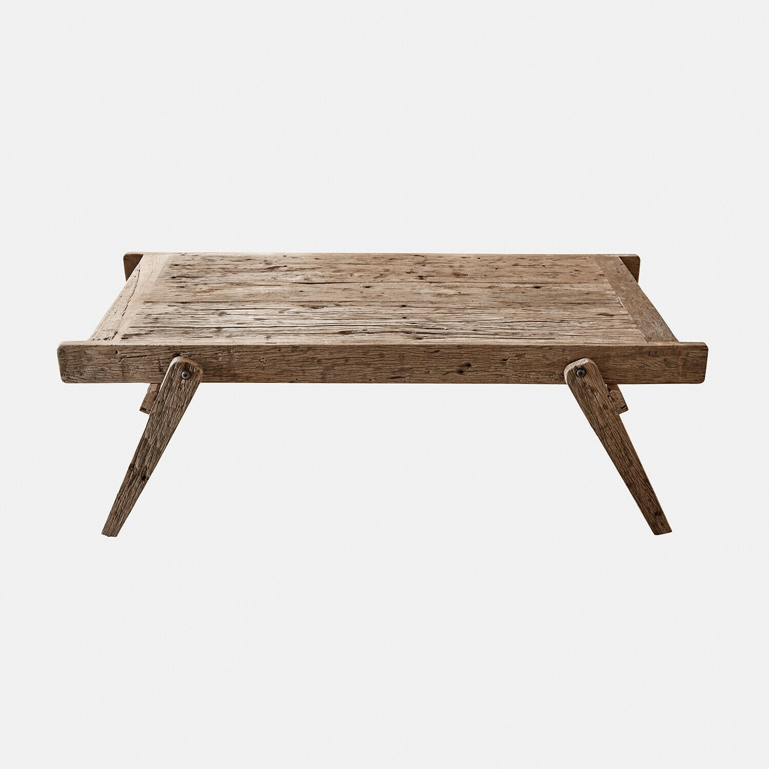 Rustikaler Couchtisch aus Holz in natürlichem Braun, Wohnzimmertisch mit Vintage-Charme