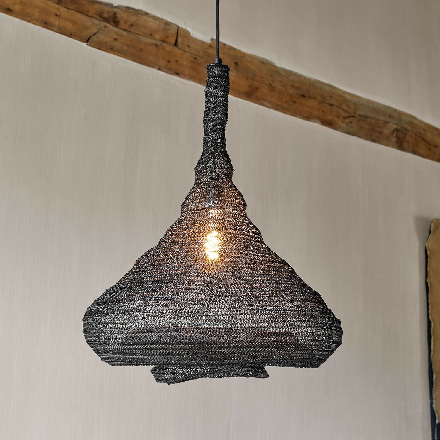 Hängelampe Nalira Hängelampe aus schwarzem Metallgeflecht mit einzigartiger Form, modernes Wohnraumlicht