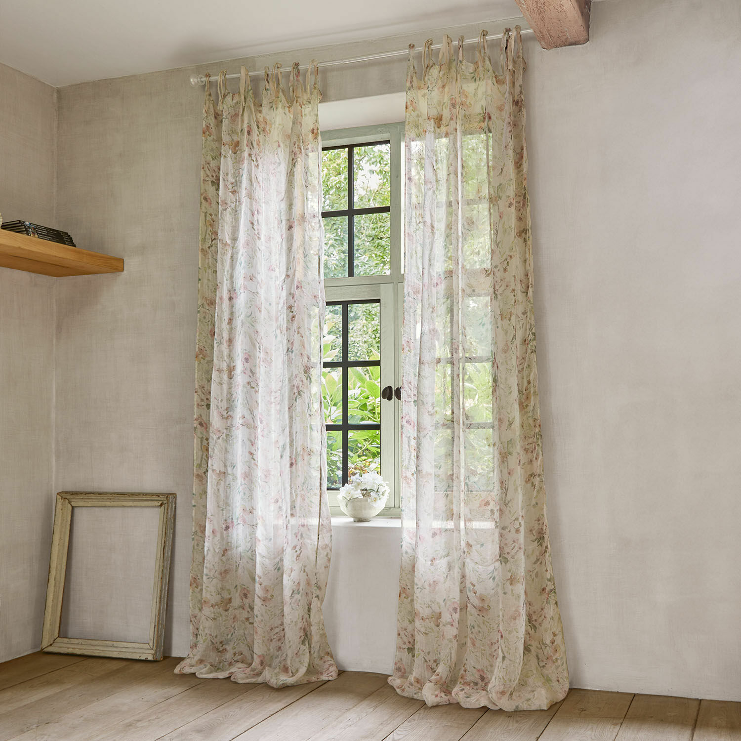 Gardine Dulciette Transparente Vorhänge mit floralem Muster in hellen Pastellfarben zur Fensterdekoration