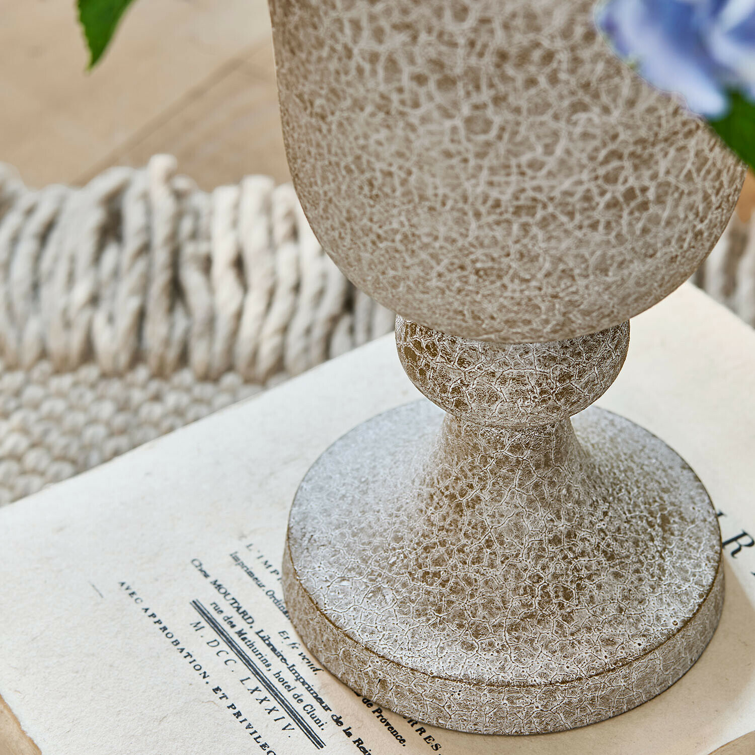 Vase Vittoriane