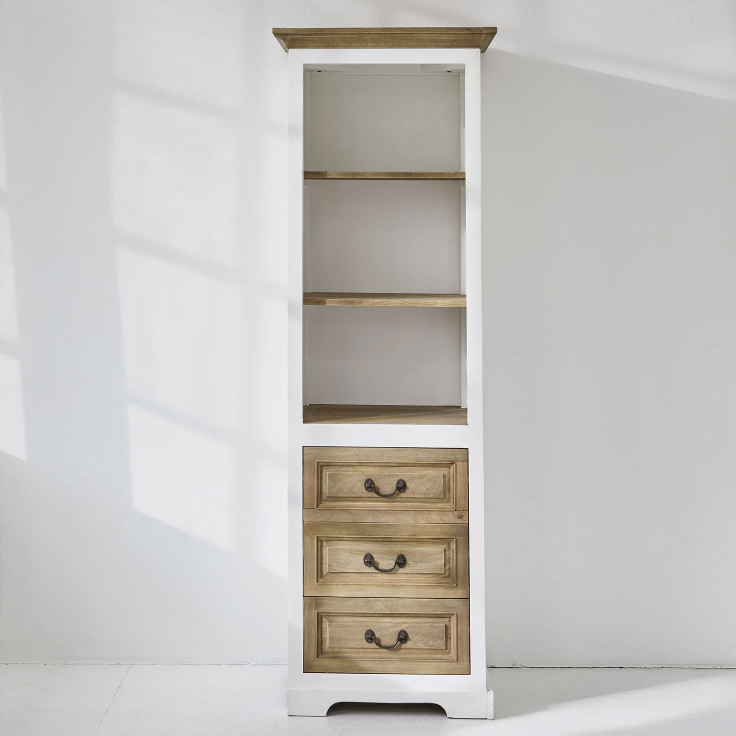 Schrank Degarmo