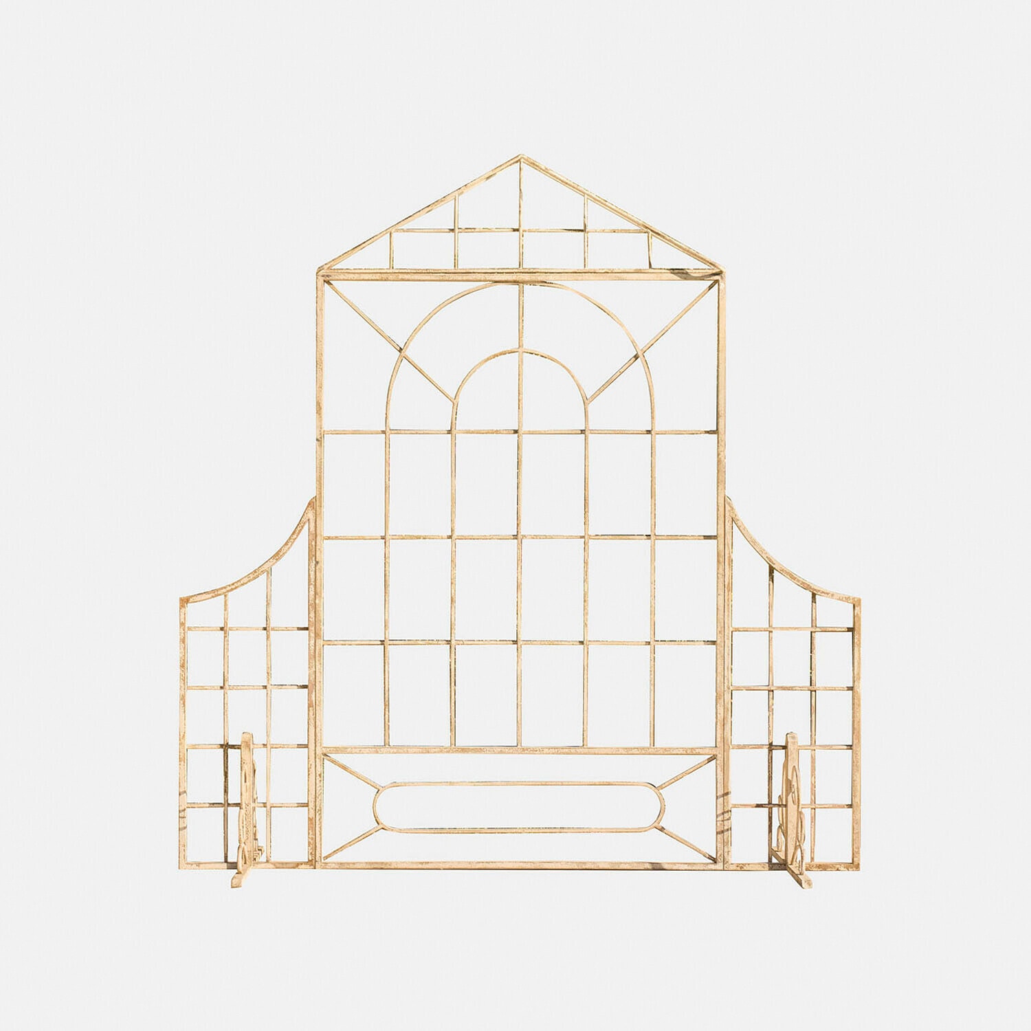 Dekoratives goldfarbenes Metallgitter mit geometrischem Muster für Wand- und Gartendekor