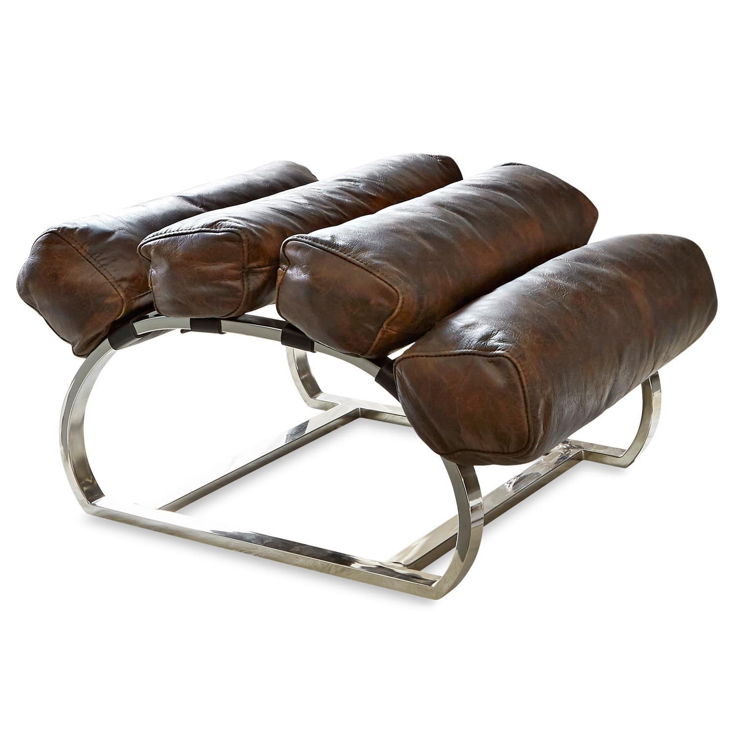 Fußhocker aus braunem Leder auf verchromtem Metallgestell für modernes Wohnzimmer
