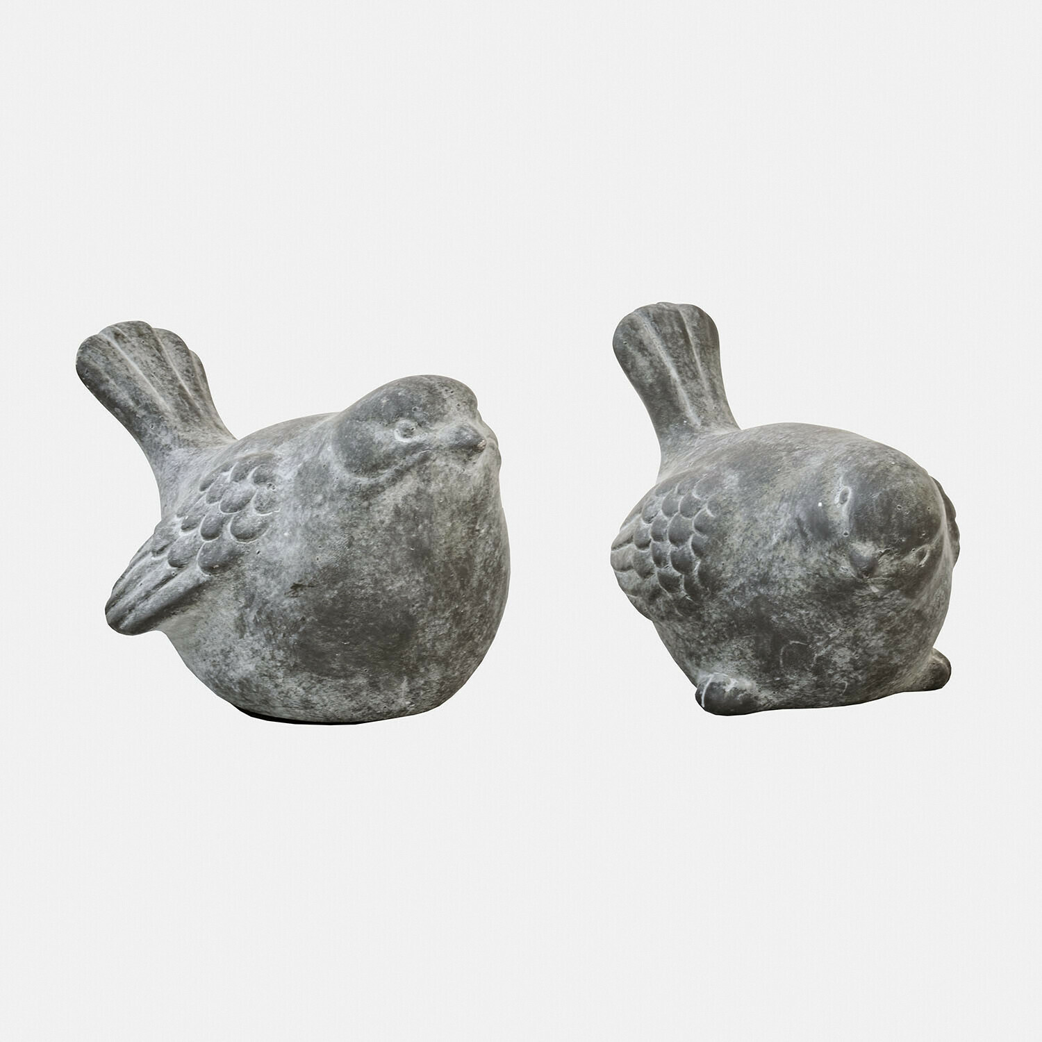 Deko-Vogel 2er Set Haldoríe Zwei graue dekorative Vogel-Figuren aus Stein mit matter Oberfläche für Garten oder Innenbereich