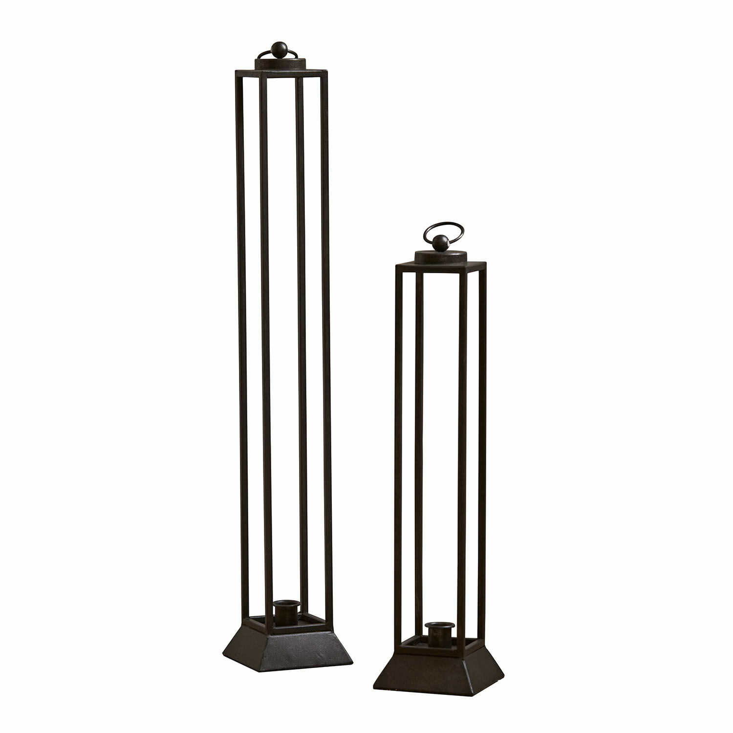 Set aus zwei schwarzen Metall-Kerzenhaltern mit modernem, geometrischem Design für Wohnraum