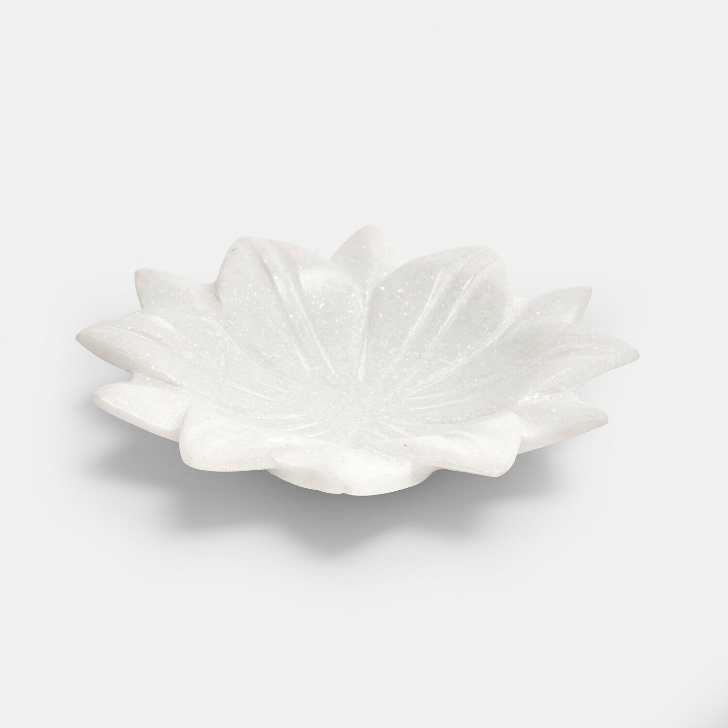 Schale Dolcin Weiße Marmorschale in Blumenform, dekorativer und eleganter Wohnaccessoire