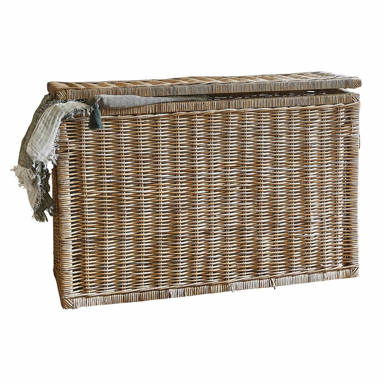 Truhe East Ryde Großer Aufbewahrungskorb aus natürlichem Rattan mit Deckel und grauem Stoffeinsatz
