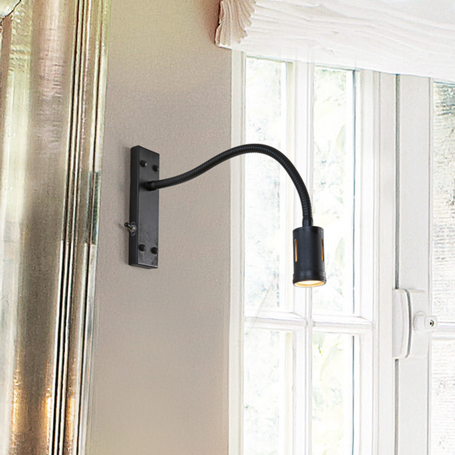 Schwarze Metall-Wandleuchte mit flexiblem Arm für Innenbeleuchtung, moderne Wandlampe