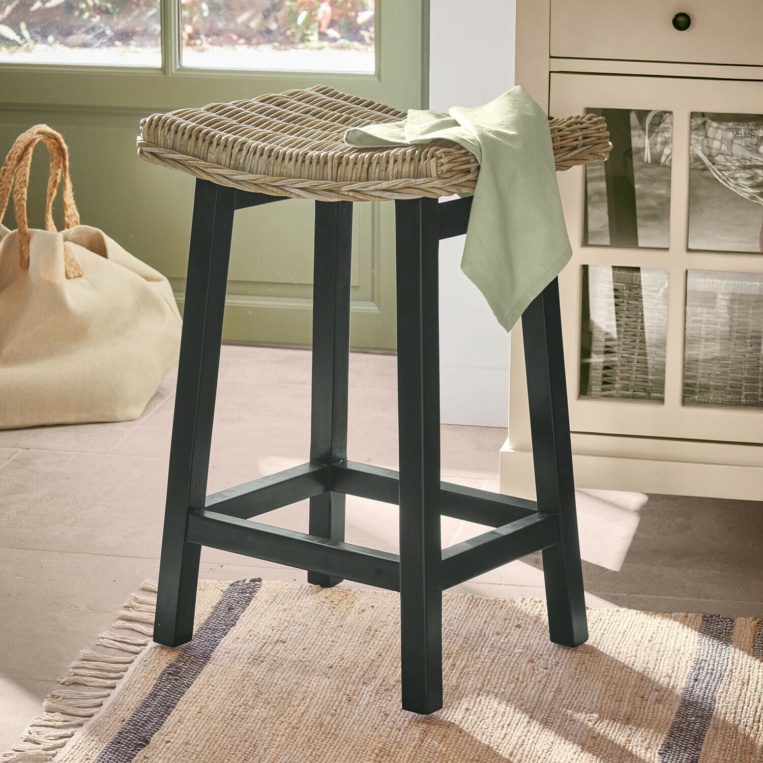 Hocker Arovian