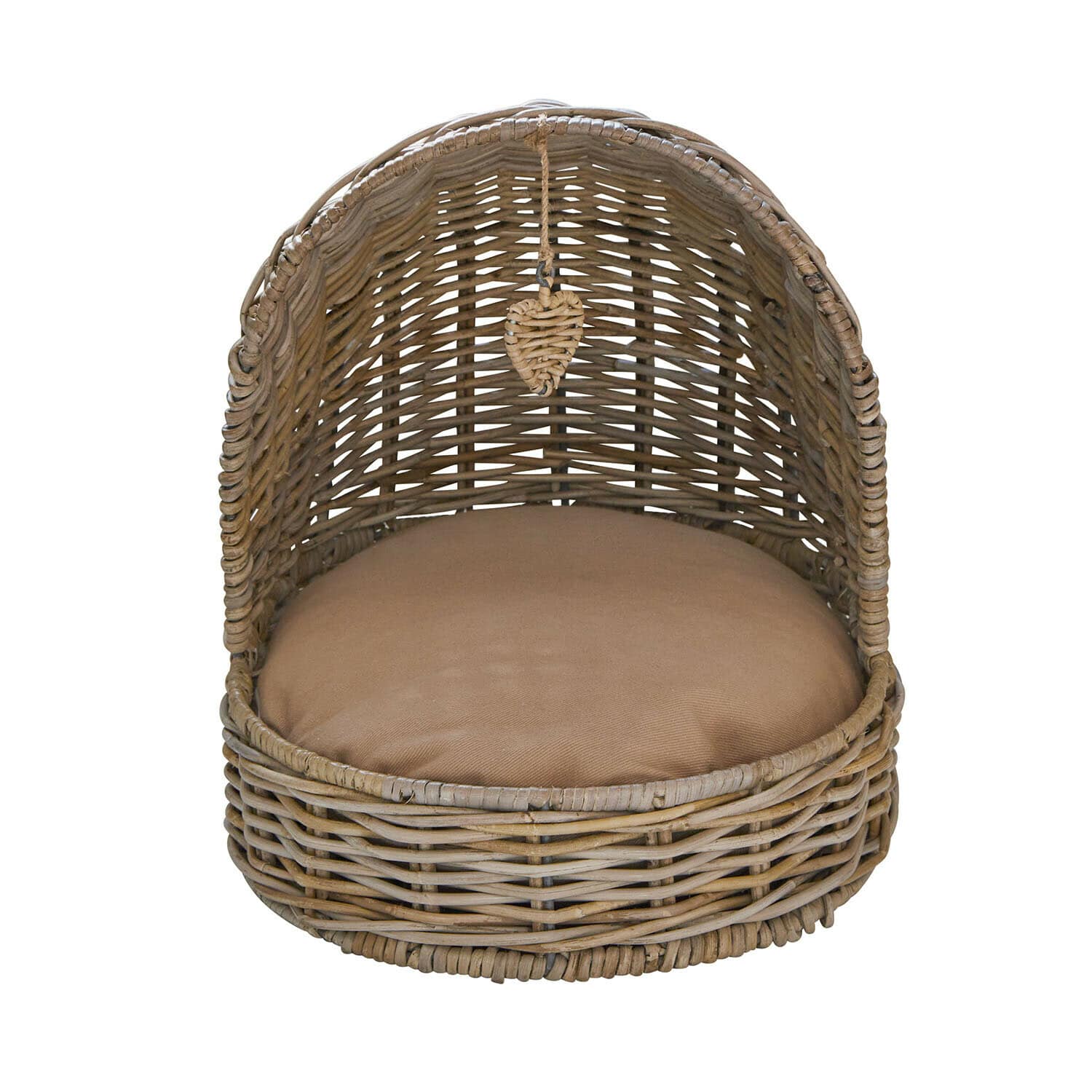 Runder Korb aus Rattan mit braunem Kissen und Herzanhänger, gemütliches Katzenbett