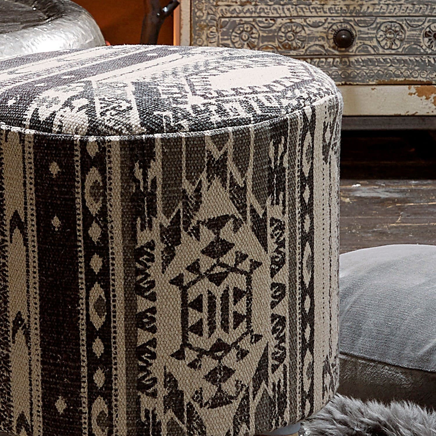 Hocker Surray