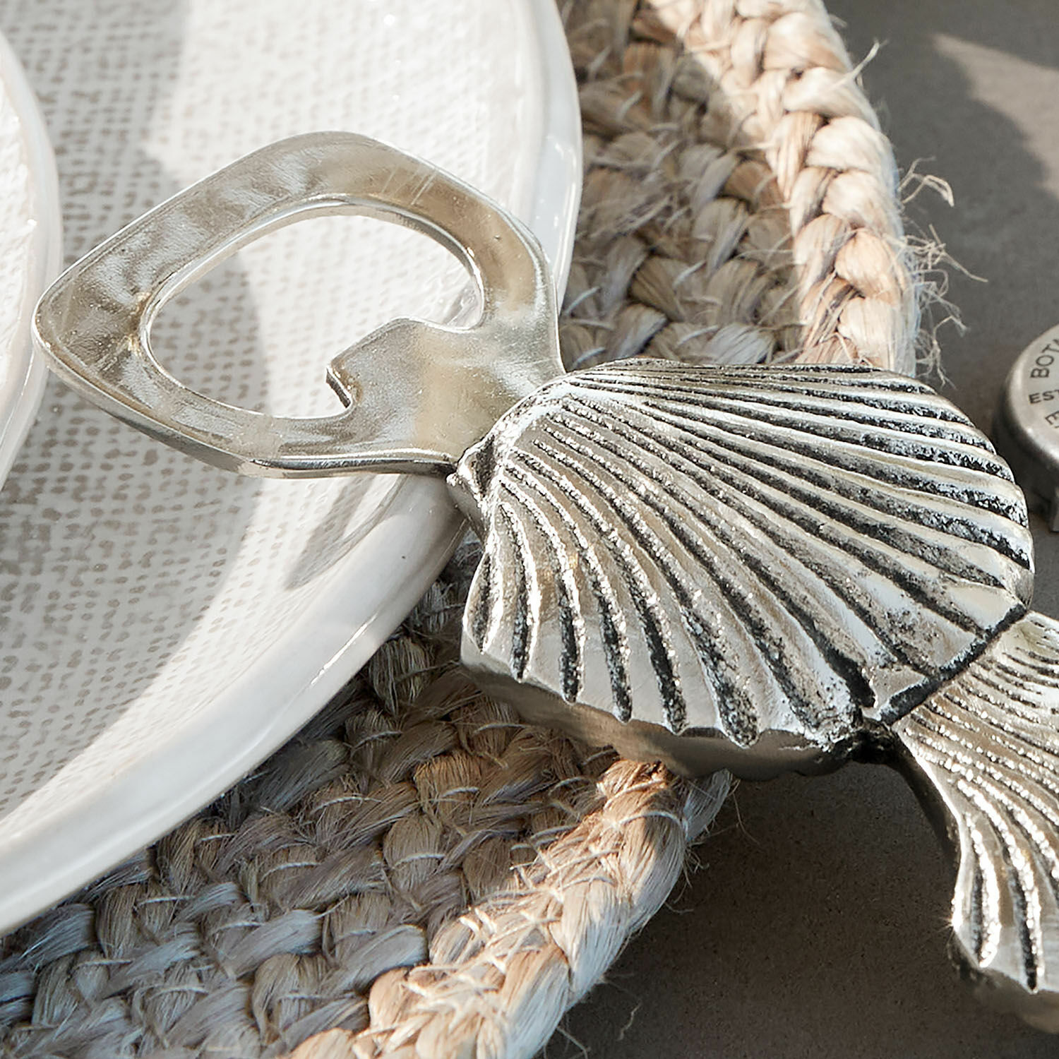 Metall Flaschenöffner mit Muschelmotiv in Silber, praktisches Küchenzubehör