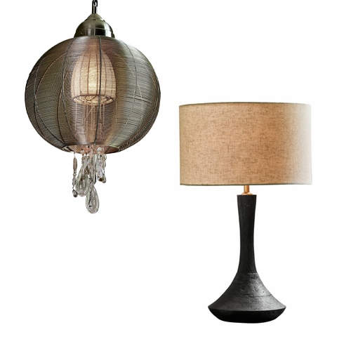 Hängelampe mit Metallnetz und Kristallanhängern sowie schwarze Tischlampe mit beigem Lampenschirm