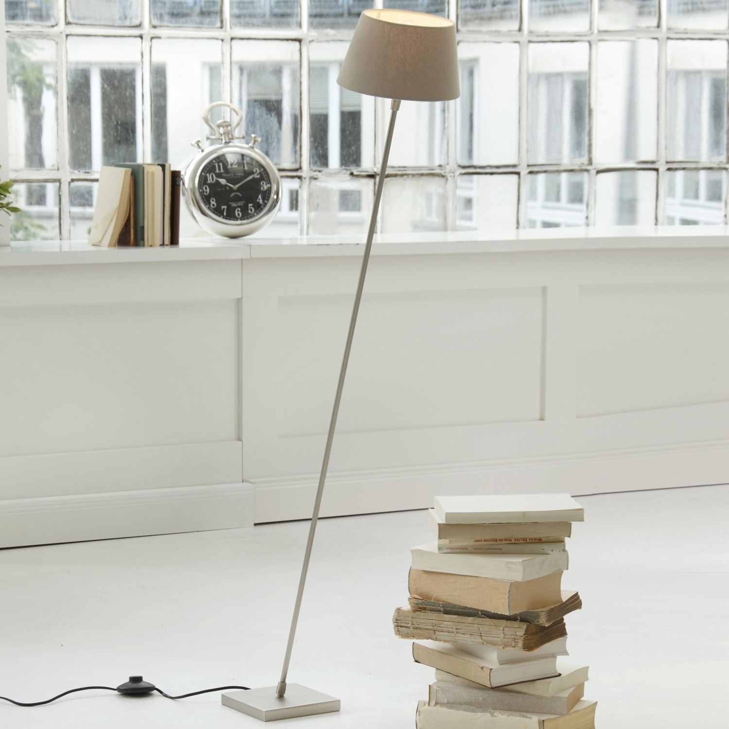 Stehlampe Plano