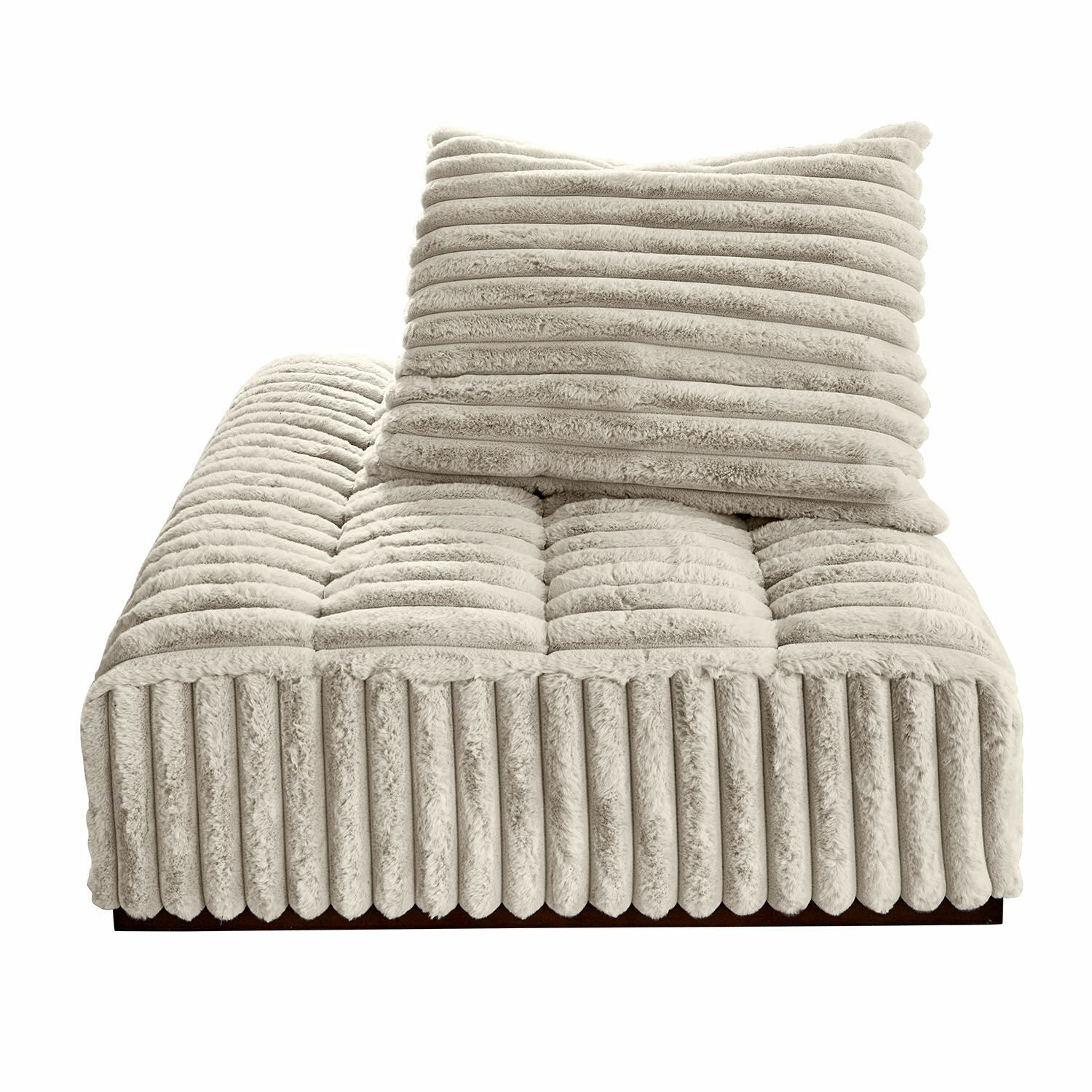 Beige Kissen und Sitzfläche aus weichem Plüsch mit geripptem Muster für Wohnzimmer