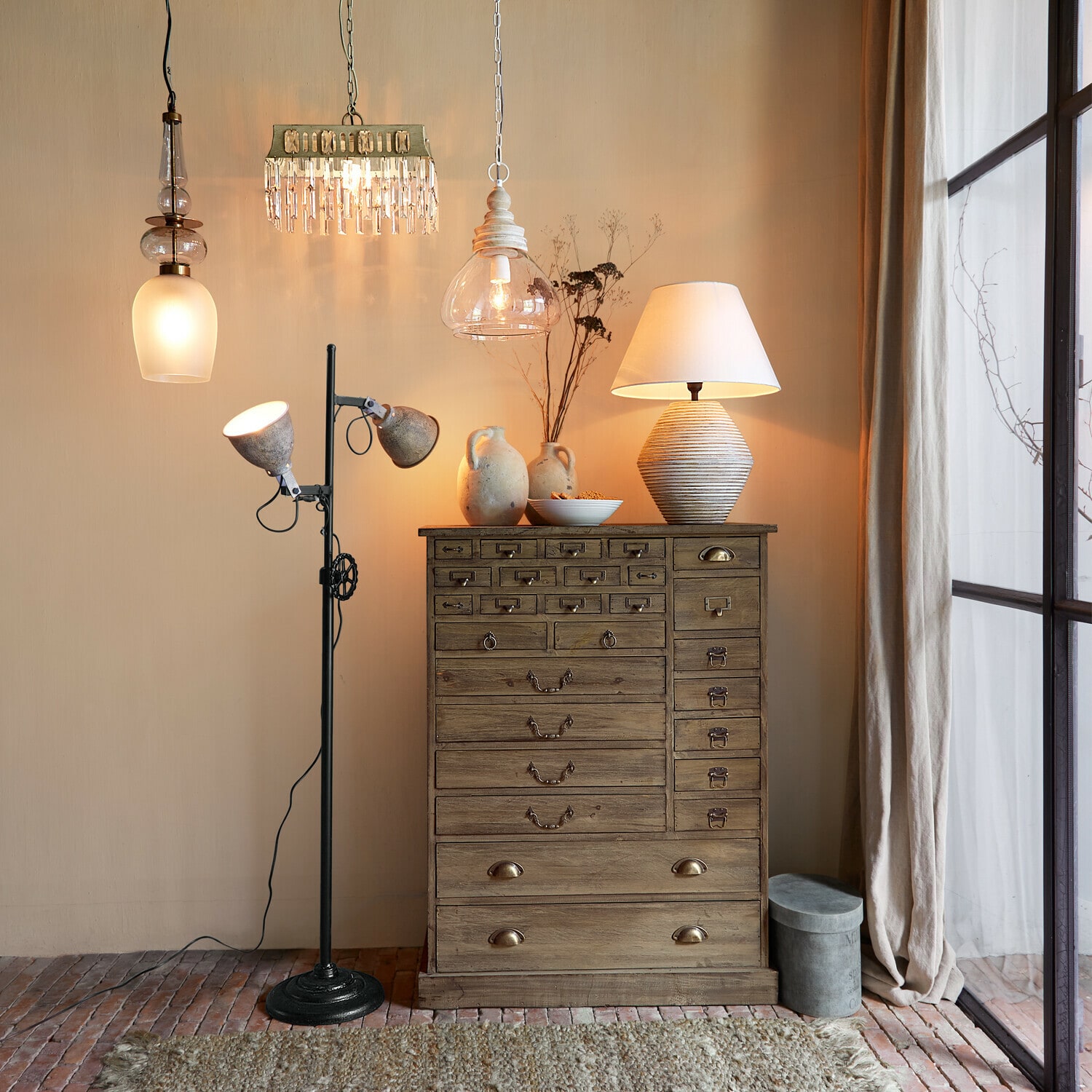 Stehlampe Fenric