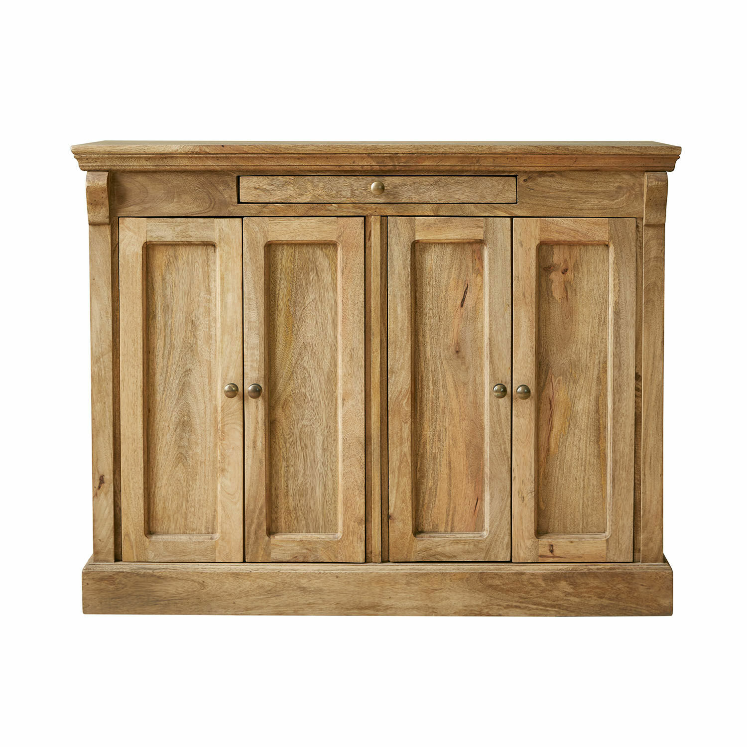 Kommode Winthorpe Sideboard aus Mangoholz in Naturfarbe mit vier Türen und einer Schublade für Stauraum