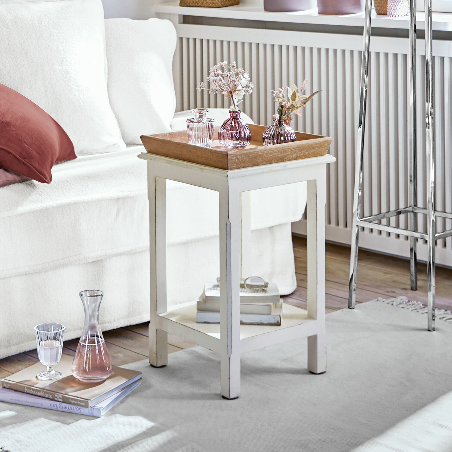 Table d'appoint Vieille