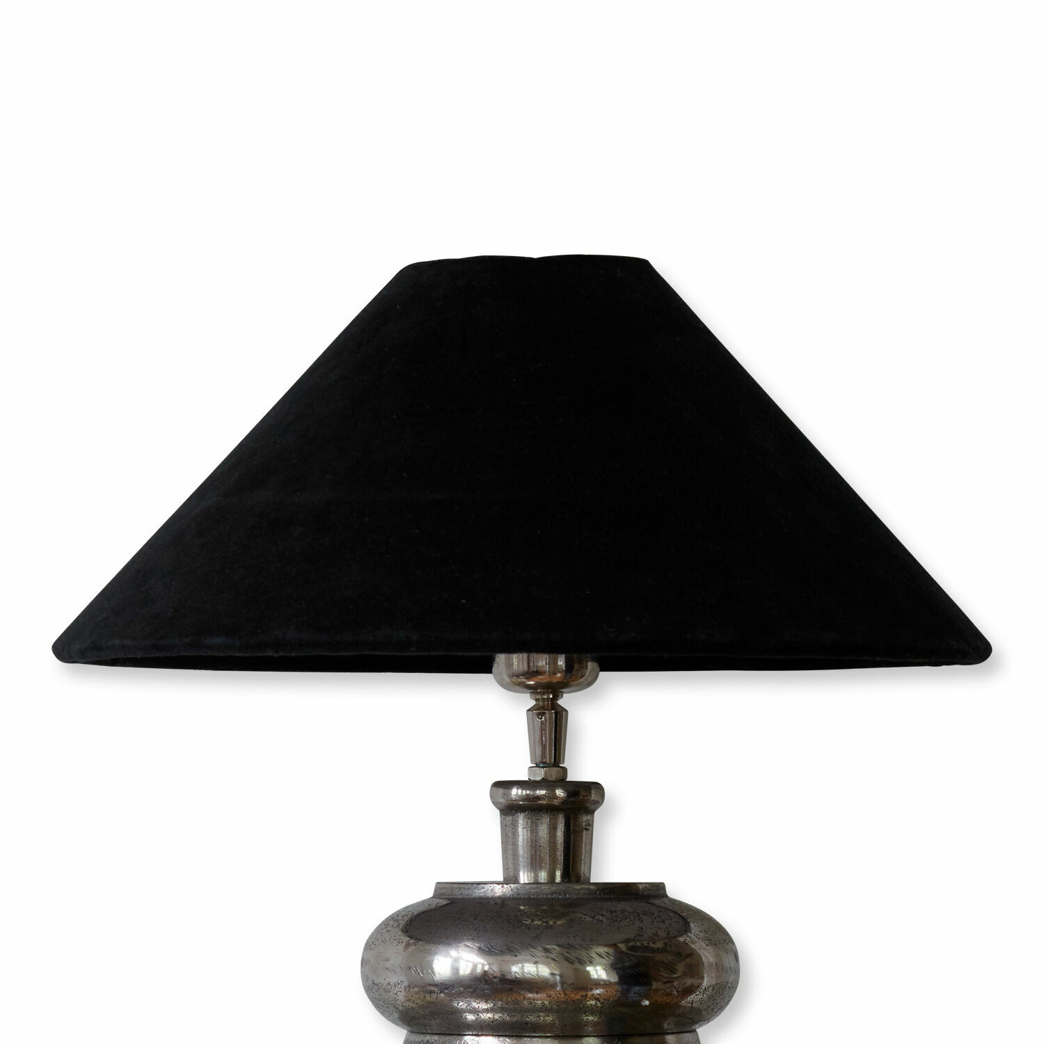 samtschwarz Schwarzer Samt-Lampenschirm Emmera auf Metallfuß für Tischlampe