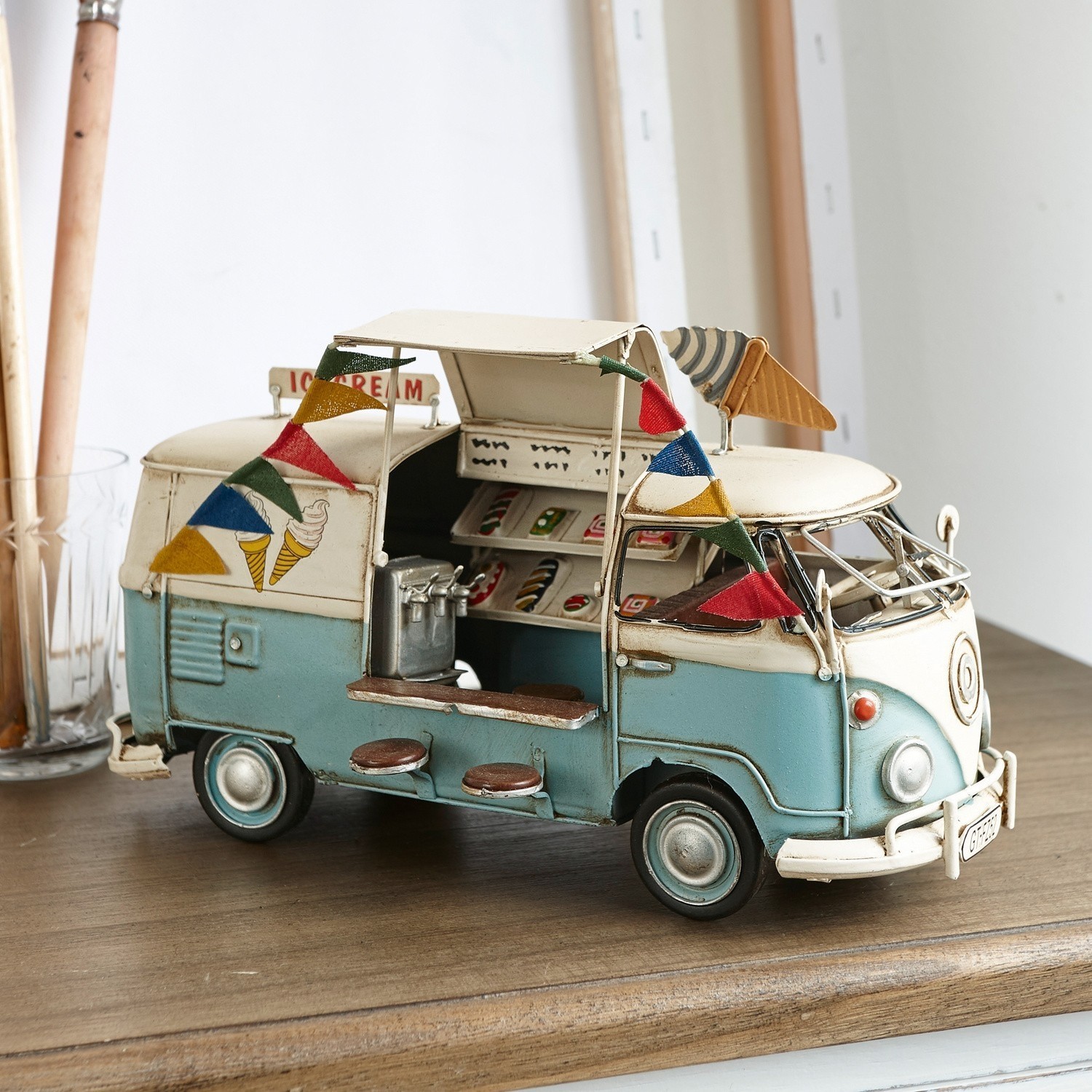 Bus Ice Cream