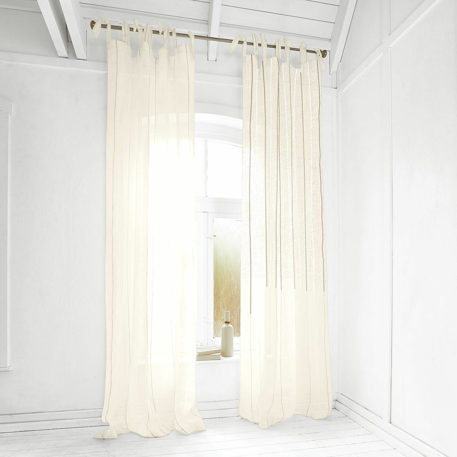 Gardine Alix